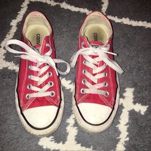 Red Converse